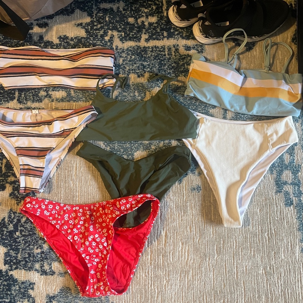 bikini sets lot / bundle all sizes small, medium & large